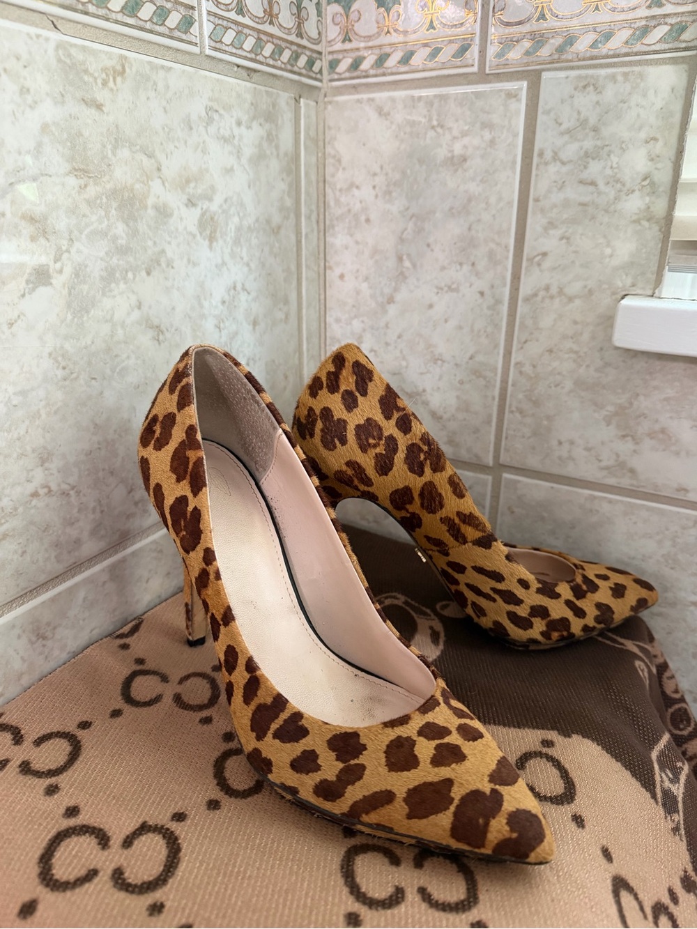 Victoria's Secret Leopard Print Pointed Toe Heels - Brown/Tan